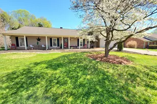 1108 Fairweather Dr, Kernersville, NC 27284 - Photo 1