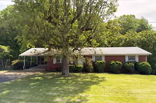 583 Steele St, Asheboro, NC 27205 - Photo 1