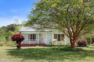 307 William Dr, Benson, NC 27504 - Photo 1