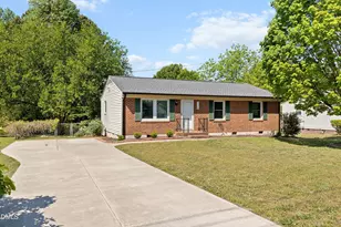 718 S Hughes St, Apex, NC 27502 - Photo 1