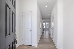 659 Sefton Park Dr, Zebulon, NC 27597 - Photo 1