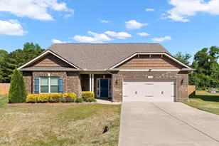 39 Pal Ct, Benson, NC 27504 - Photo 1
