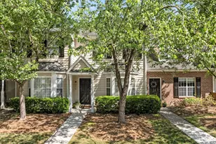 330 Standish Dr, Chapel Hill, NC 27517 - Photo 1
