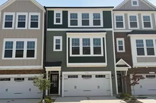 10054 Secluded Gdn Dr, Apex, NC 27523 - Photo 1