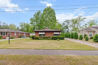 605 N Baker Street, Four Oaks, NC 27524 - Photo 1