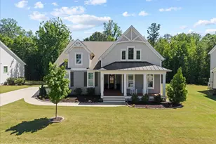 307 W Amber Oak Dr, Selma, NC 27576 - Photo 1