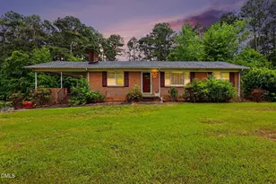 1813 Carbonton Rd, Sanford, NC 27330 - Photo 1