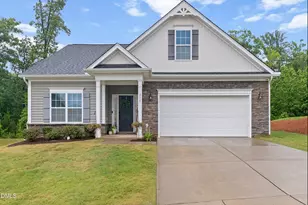 715 Lakemont Dr, Clayton, NC 27520 - Photo 1
