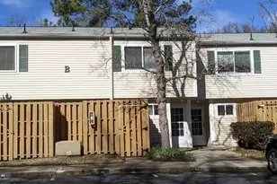 220 Elizabeth St, Chapel Hill, NC 27514 - Photo 1