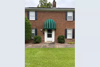 406 W Harnett Street, Benson, NC 27504 - Photo 1
