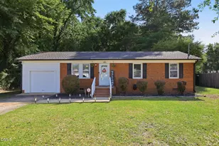 801 S Sampson Ave, Dunn, NC 28334 - Photo 1