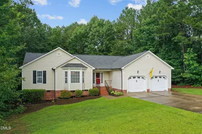 262 Clayton Pointe Drive, Clayton, NC 27520 - Photo 1