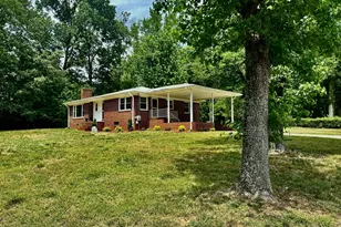 414 Woodsdale Rd, Roxboro, NC 27574 - Photo 1