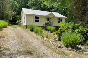 611 N 4th St, Mebane, NC 27302 - Photo 1