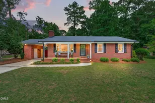 902 W Pearsall St, Dunn, NC 28334 - Photo 1