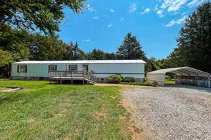 32 Everett Ave, Roxboro, NC 27574 - Photo 1