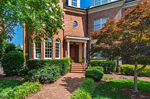 319 Circle Park Pl, Chapel Hill, NC 27517 - Photo 1
