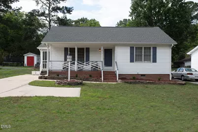 215 E Vance Street, Zebulon, NC 27597 - Photo 1