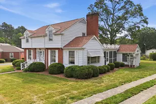 203 Hillcrest Dr, Oxford, NC 27565 - Photo 1