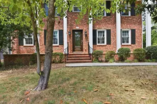 5101 Sandlewood Dr, Raleigh, NC 27609 - Photo 1