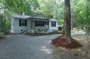 840 Nathaniel Est Ln, Chapel Hill, NC 27516 - Photo 1