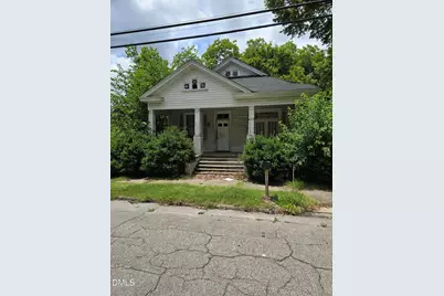 828 Nicholas Street, Henderson, NC 27536 - Photo 1