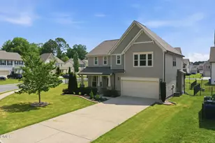 423 Fairway Dr, Mebane, NC 27302 - Photo 1