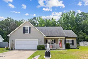 4210 Achilles Dr, Hope Mills, NC 28348 - Photo 1