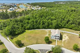 314 Cannonsgate Dr, Newport, NC 28570 - Photo 1