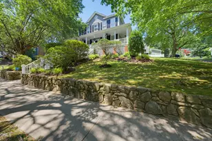 102 Parkside Cir, Chapel Hill, NC 27516 - Photo 1
