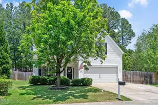 605 Pyracantha Dr, Holly Springs, NC 27540 - Photo 1