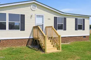 1385 Live Oak Rd, Coats, NC 27521 - Photo 1