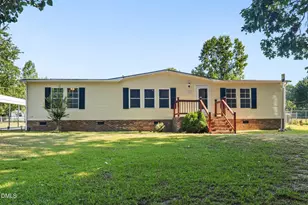 913 Silas Moore Rd, Benson, NC 27504 - Photo 1