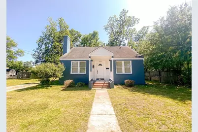 302 E 13th Street, Lumberton, NC 28358 - Photo 1