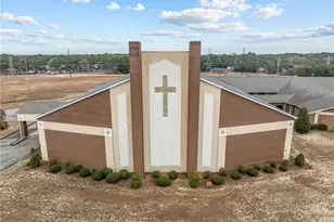 2621 Owen Dr, Fayetteville, NC 28306 - Photo 1