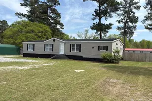 16781 Sanders Circle St, Laurinburg, NC 28352 - Photo 1