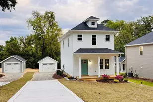 645 W Iowa Ave, Southern Pines, NC 28387 - Photo 1