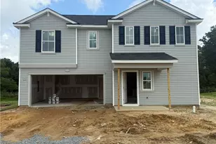 1056 Emerald Stone Ln Ln, Hope Mills, NC 28348 - Photo 1