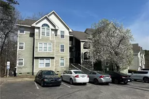 978 Stewarts Creek Dr, Fayetteville, NC 28314 - Photo 1