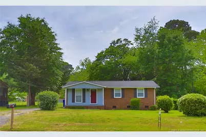 626 Ferrell Street, Clinton, NC 28328 - Photo 1