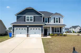 5753 Pondhaven Dr, Fayetteville, NC 28314 - Photo 1