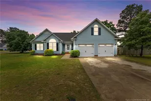 105 Stockade Ct, Raeford, NC 28376 - Photo 1