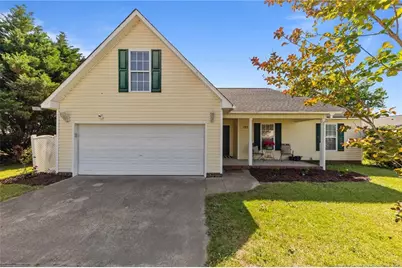 122 Kendall Court, Raeford, NC 28376 - Photo 1