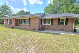 2512 Cumberland Rd, Fayetteville, NC 28306 - Photo 1