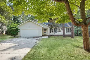 21 Dinghy Dr, Sanford, NC 27332 - Photo 1