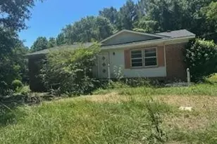 5028 Valley View Dr, Sanford, NC 27330 - Photo 1