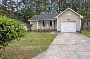 2870 Copenhagen Dr, Fayetteville, NC 28301 - Photo 1