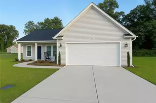 37 Finch Ln, Parkton, NC 28371 - Photo 1