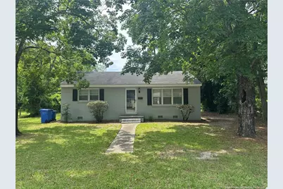 116 Hunter Circle, Fayetteville, NC 28304 - Photo 1