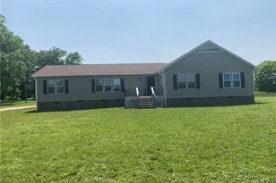 17340 Sneads Grove Rd, Laurinburg, NC 28352 - Photo 1